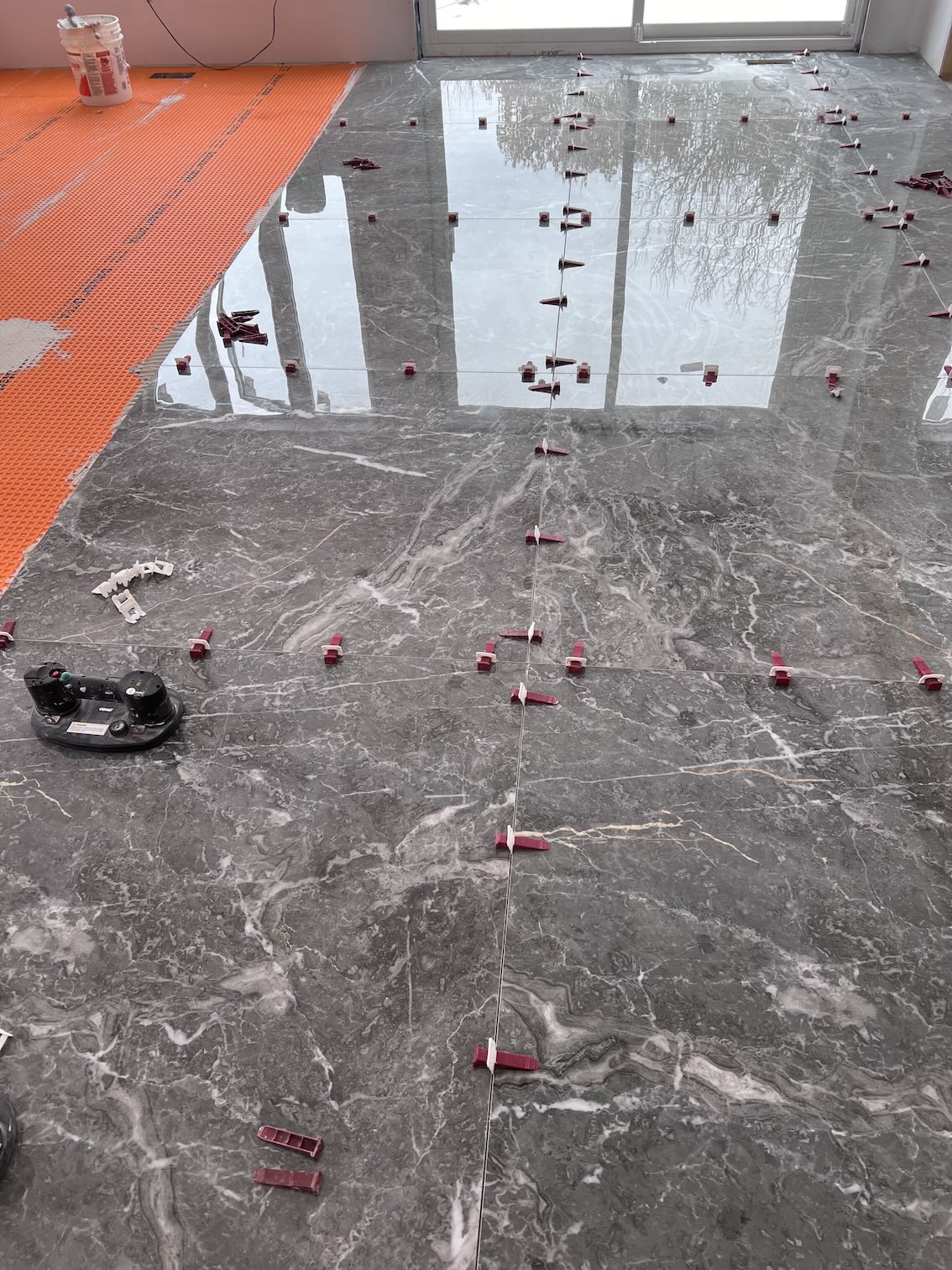 Custom tile installation - marble floor